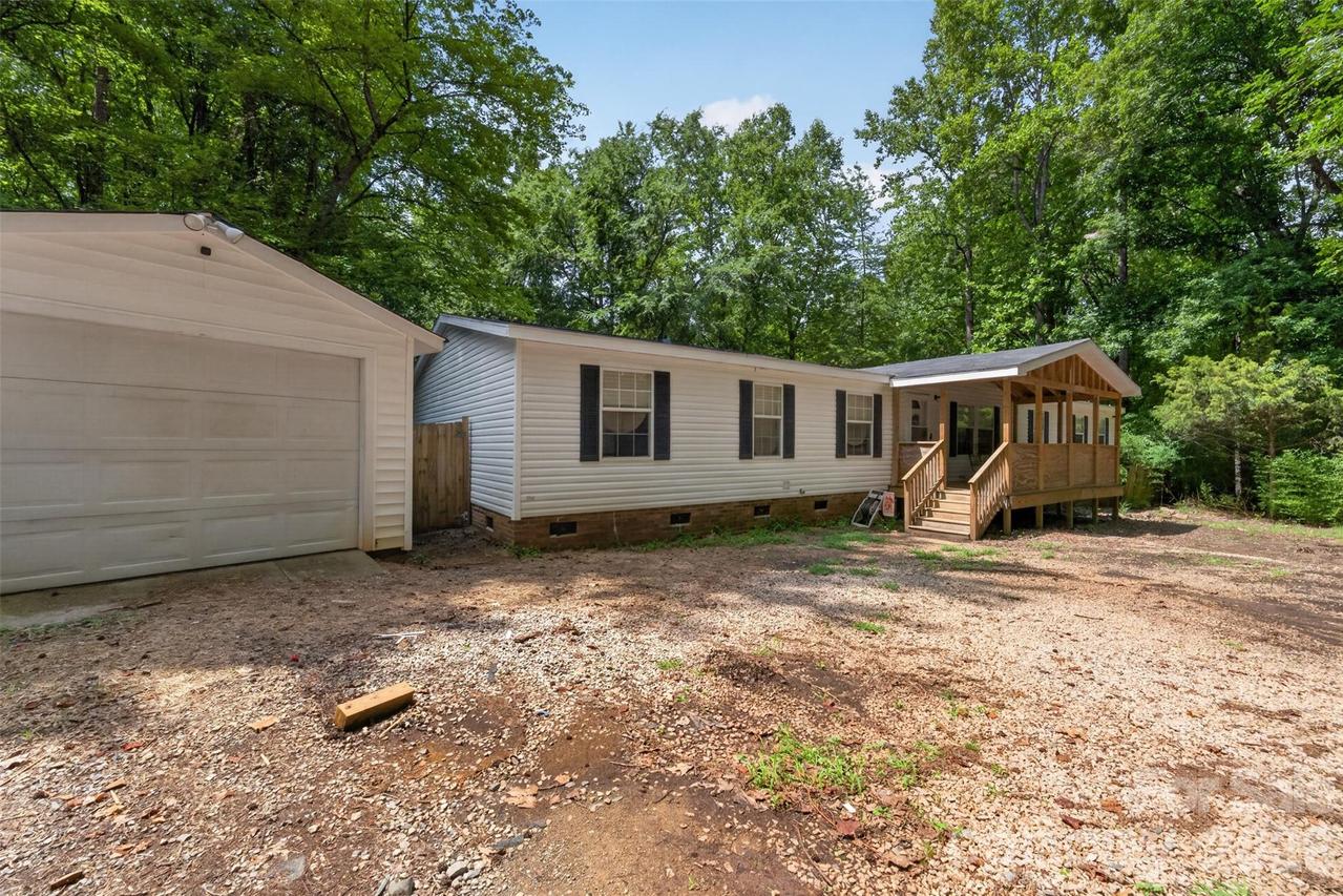 4014 Eutaw Dr., Waxhaw, NC 28173