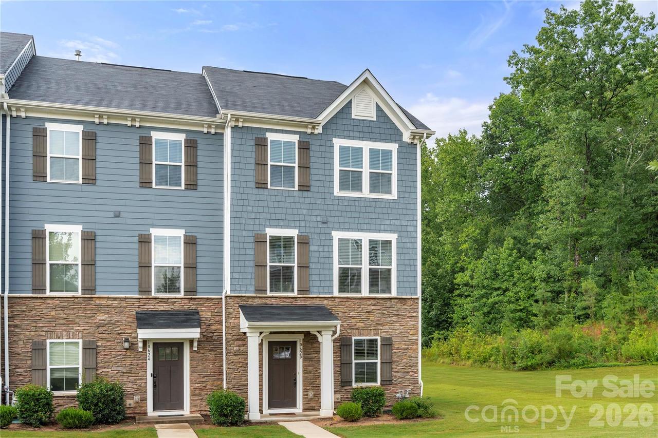 10620 Overlook Mountain Dr., Charlotte, NC 28216