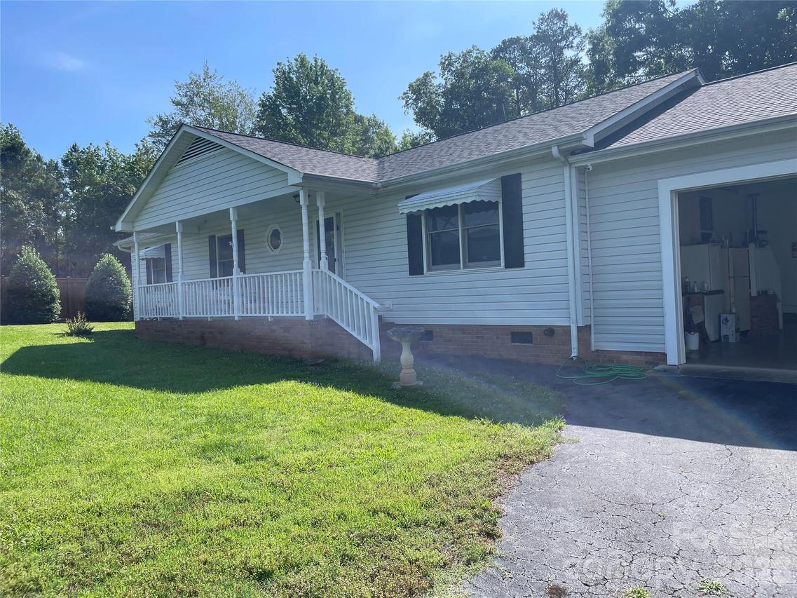 6630 Stevens Mill Rd., Matthews, NC 28104
