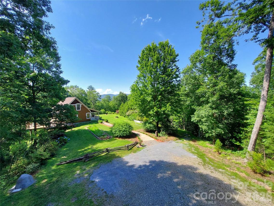 382 First Broad Dr., Bostic, NC 28018