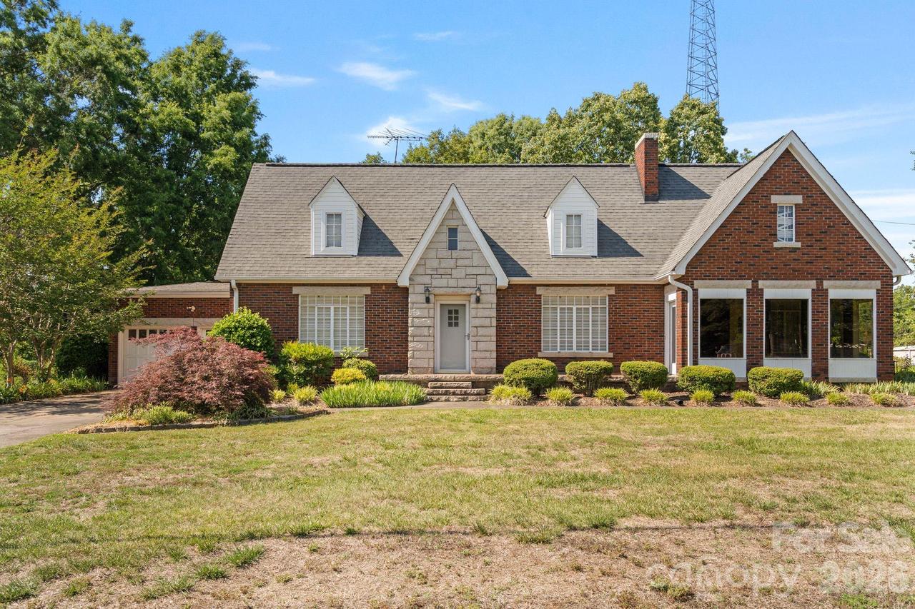 4255 Nc Hwy 24/27 Hwy., Midland, NC 28107
