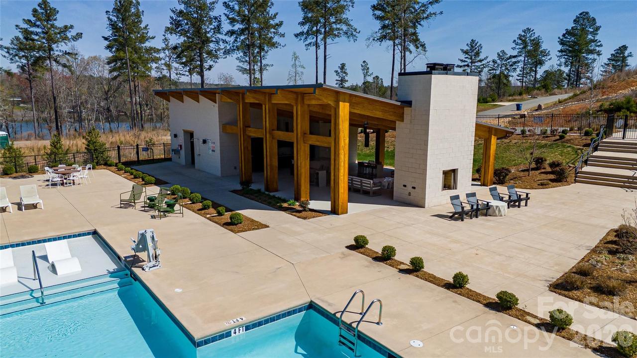 3176 Belford Tr., Connelly Springs, NC 28612