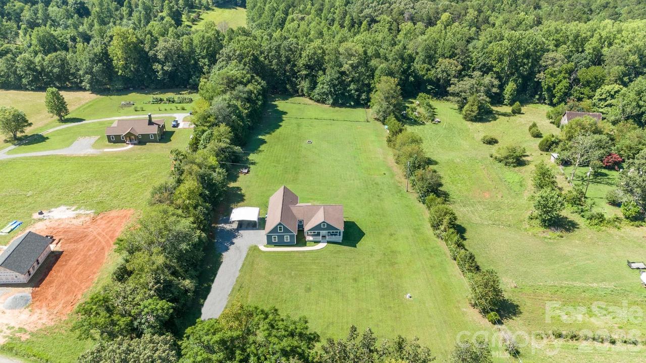 3154 NE 43rd Ave., Hickory, NC 28601