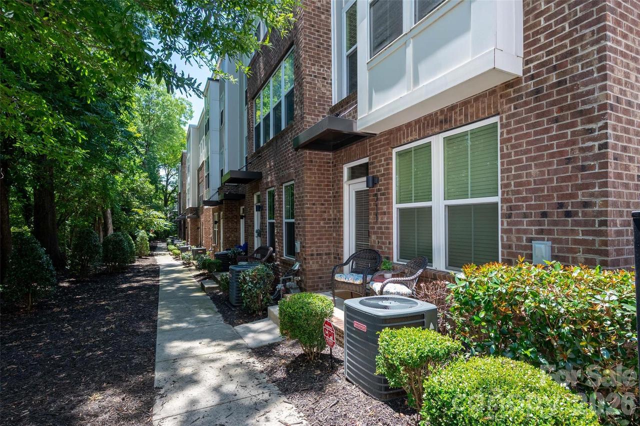 511 Old Mill Rd., Charlotte, NC 28206