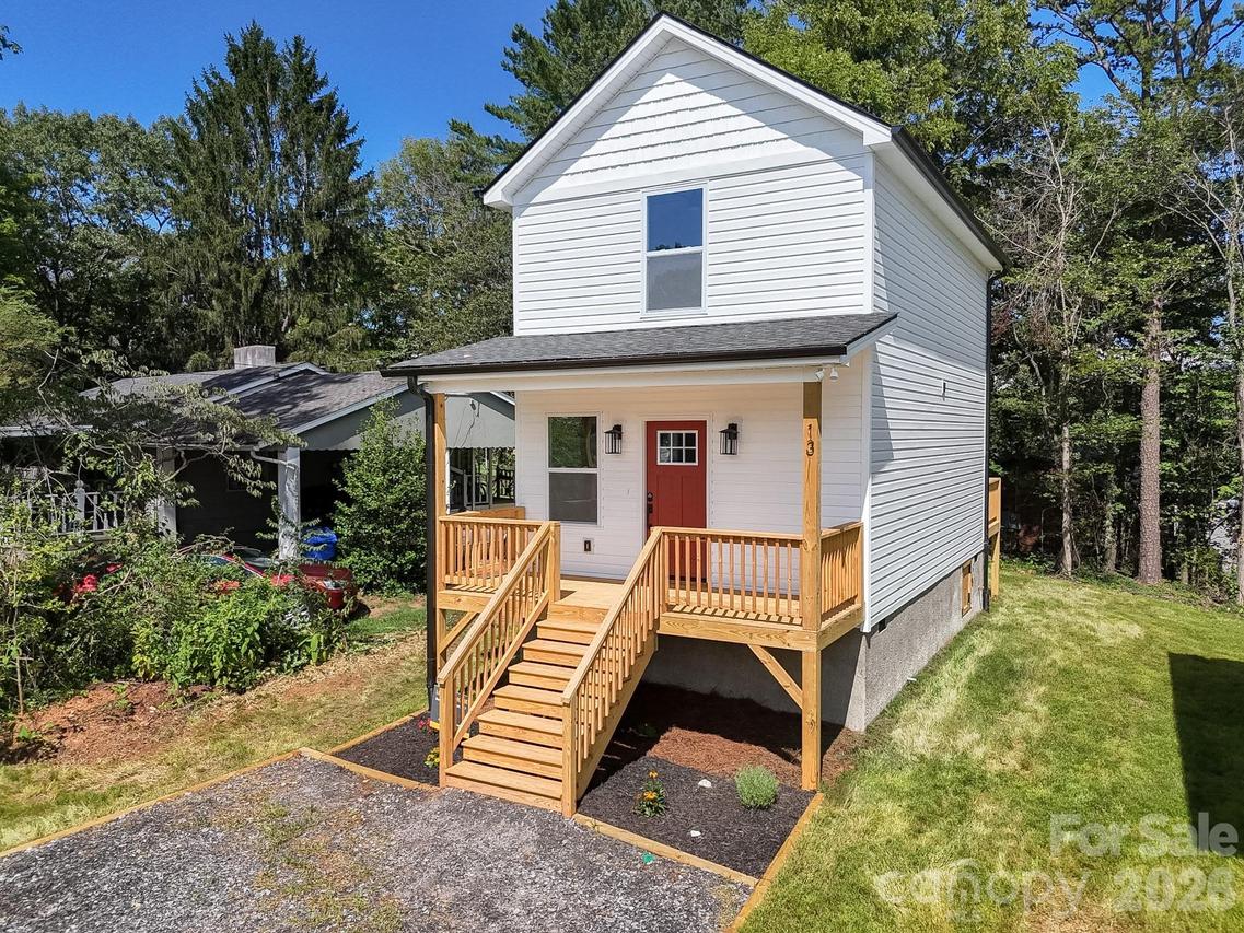 13 Baldwin St., Asheville, NC 28803