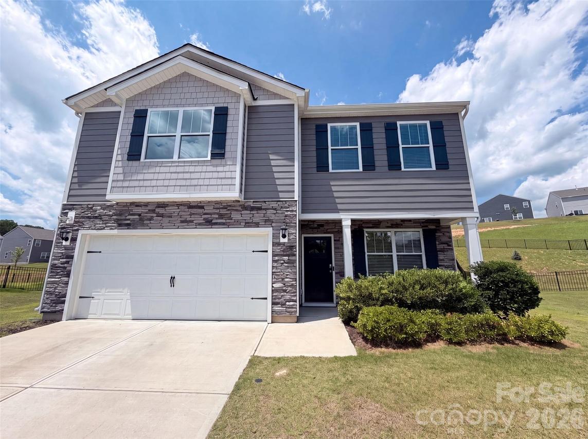 115 Spring Hall Dr., Troutman, NC 28166