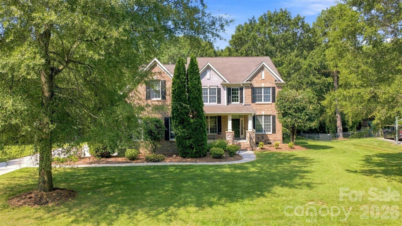 3013 Groves Edge Ln., Waxhaw, NC 28173
