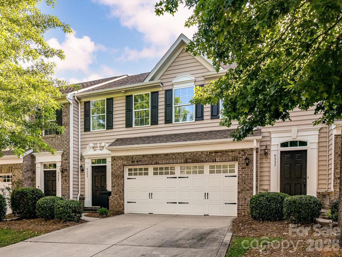 9333 Alice Mcginn Dr., Charlotte, NC 28277