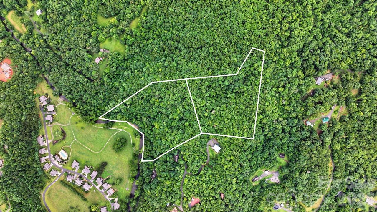 000 Suntrace Cir. #18/20, Cullowhee, NC 28723