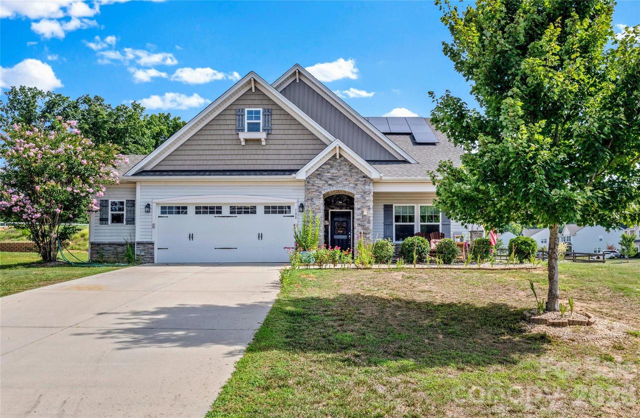 108 Sprucewood Ct., Advance, NC 27006