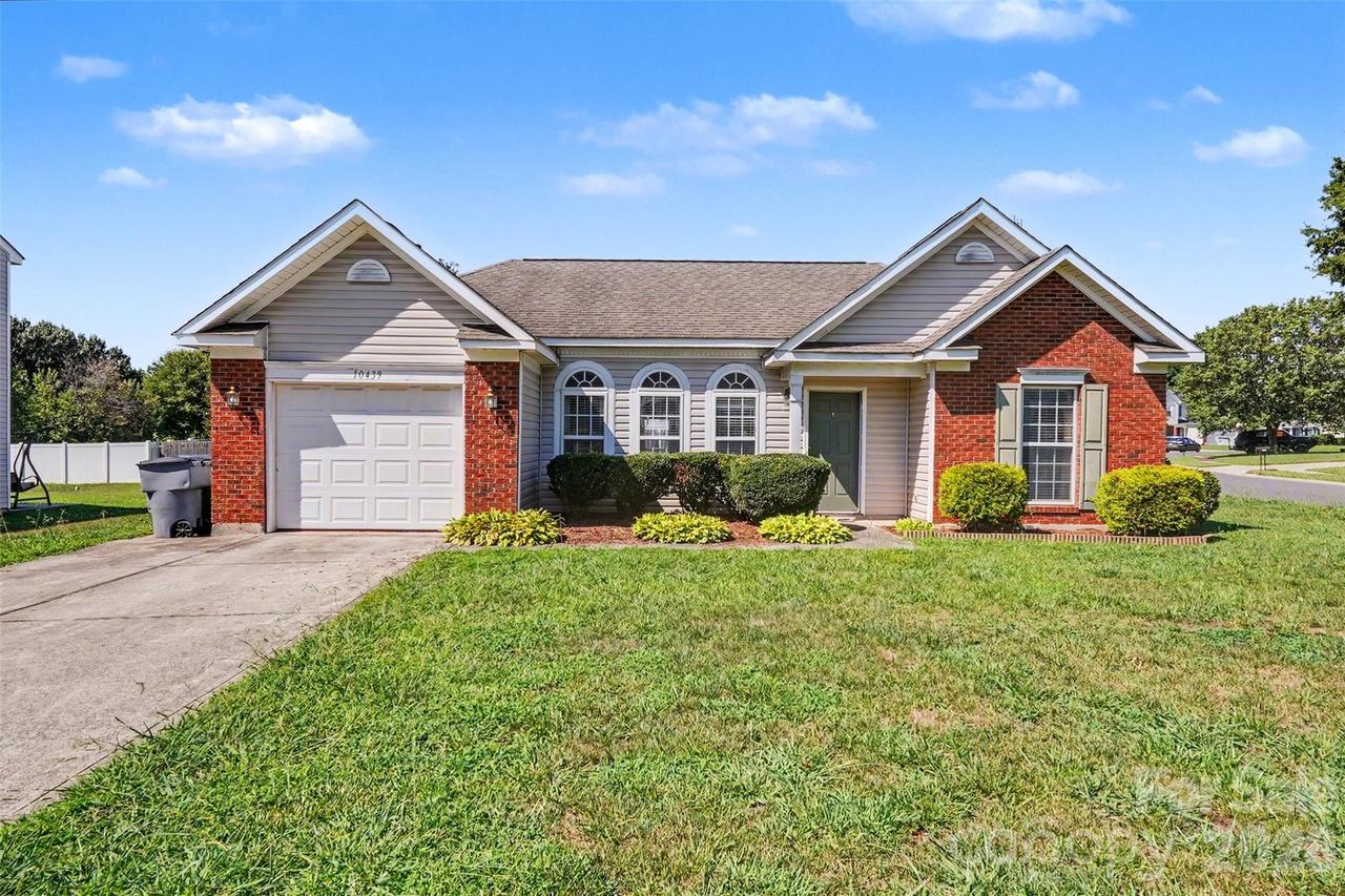 10439 Green Hedge Ave., Charlotte, NC 28269