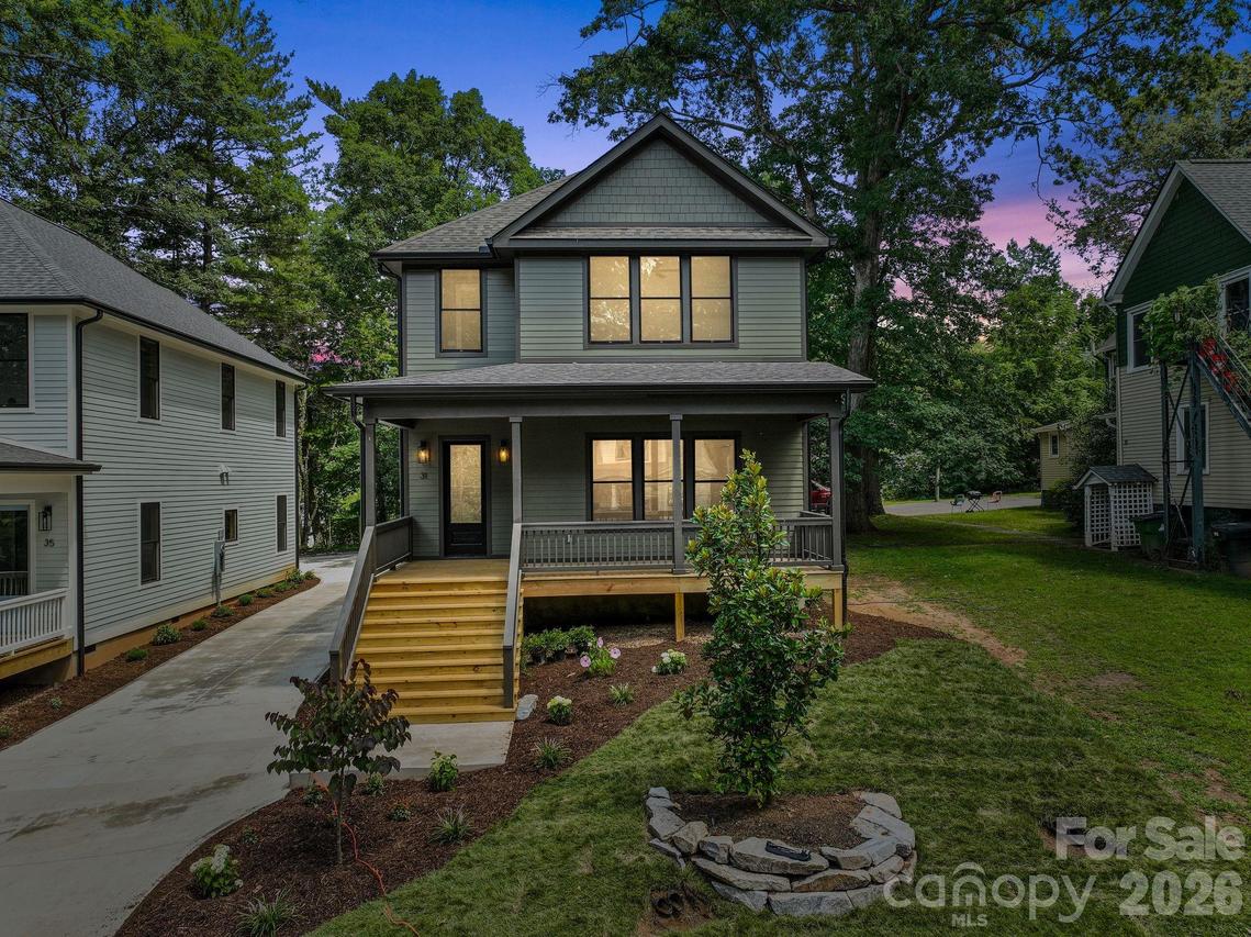 31 Grindstaff Dr., Asheville, NC 28803