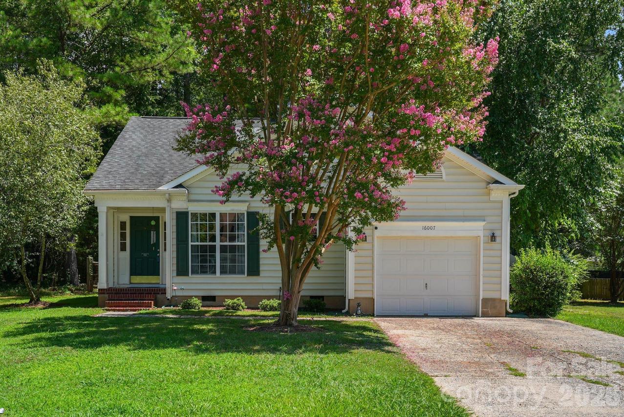 16007 Kirsten Nicole Rd., Charlotte, NC 28278