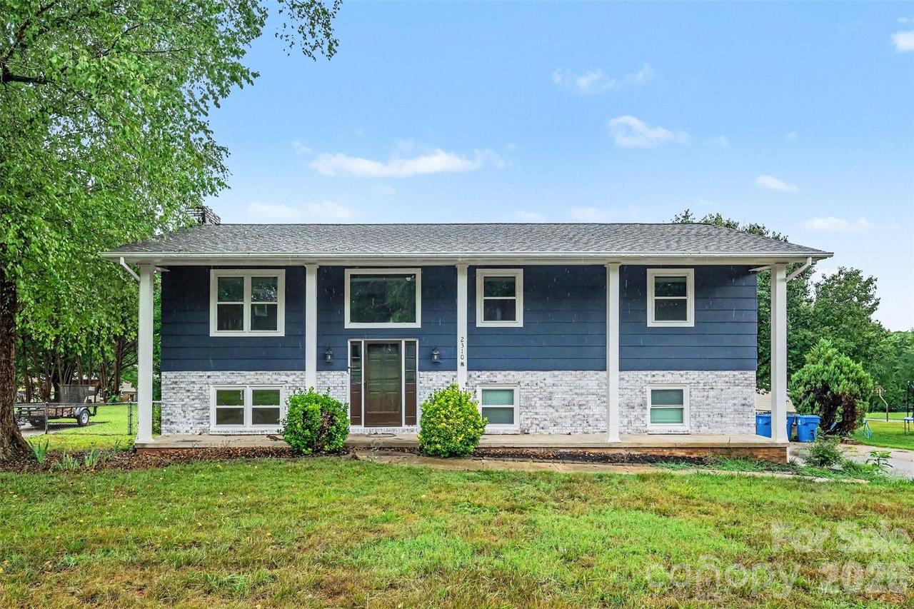 2310 24th Ave., Hickory, NC 28601