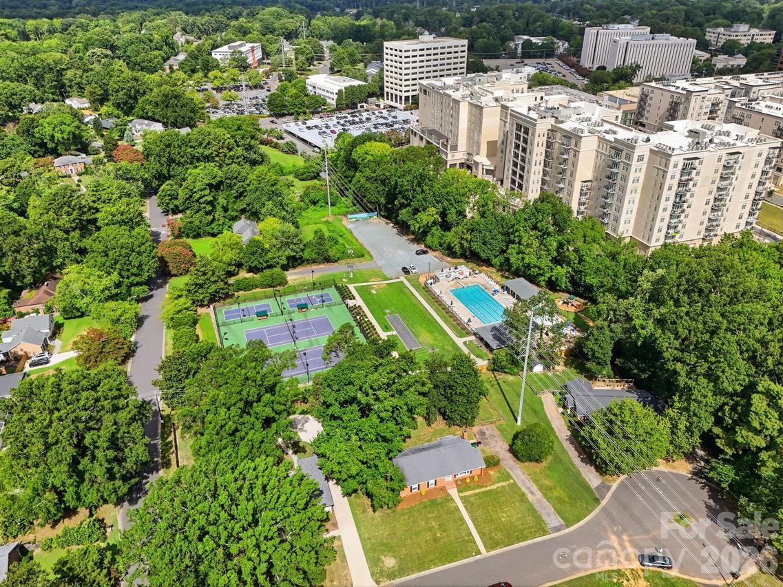 4712 Fairheath Rd., Charlotte, NC 28210