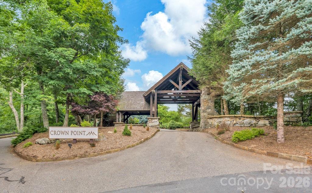 000 Crown Point Rd. #17, West Jefferson, NC 28694