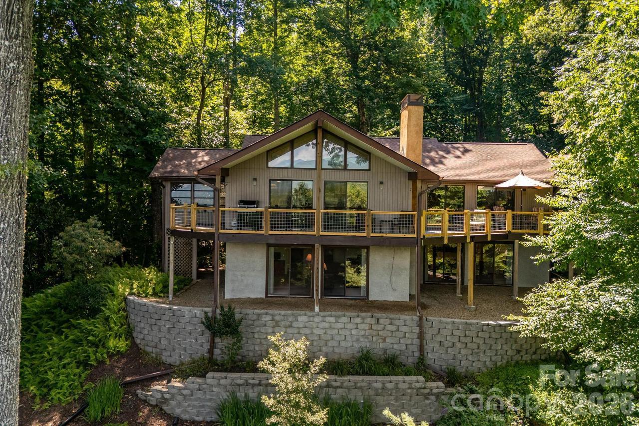 99 Oak Ridge Rd., Pisgah Forest, NC 28768