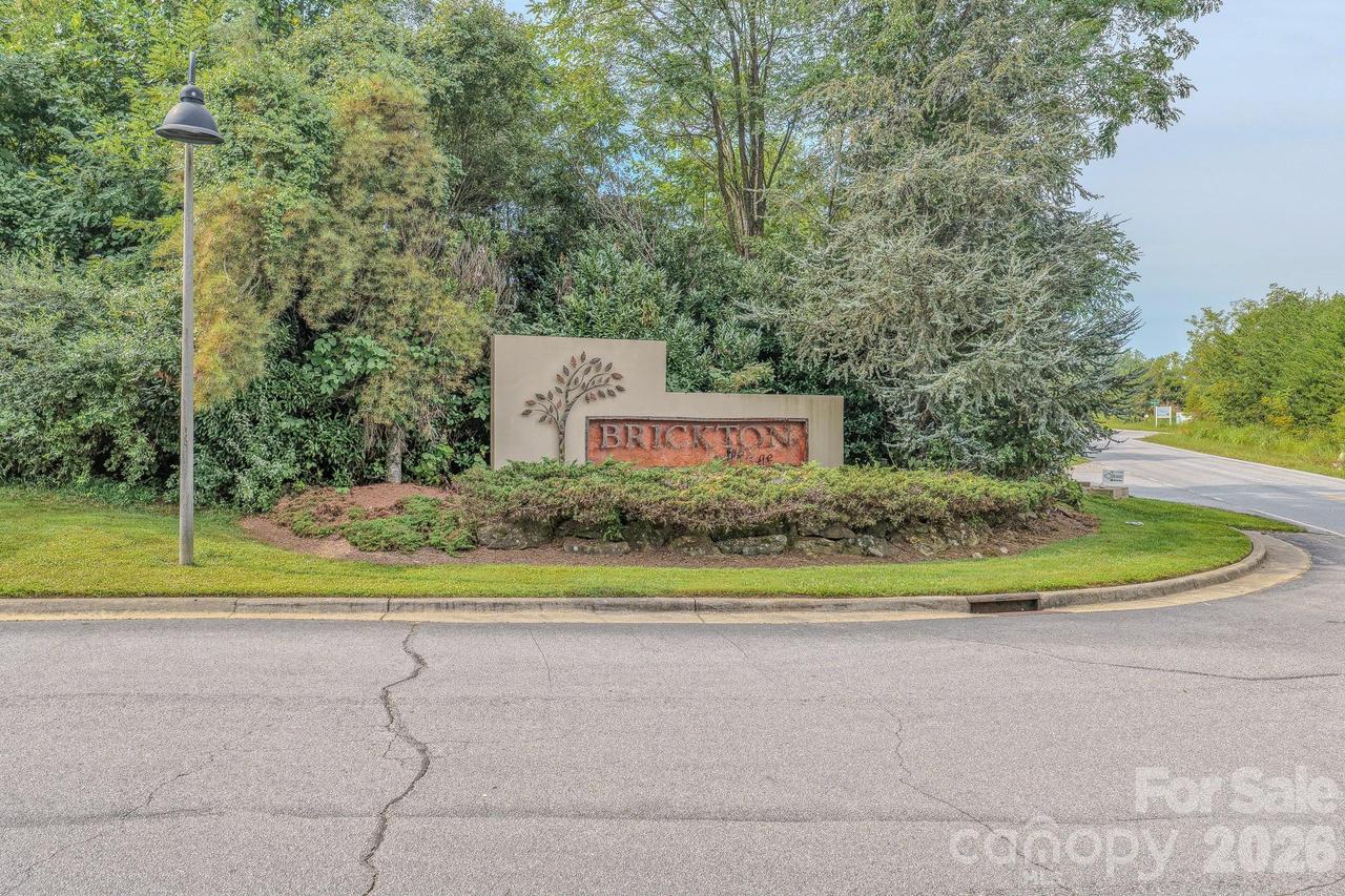 291 Brickton Village Cir. #307, Fletcher, NC 28732