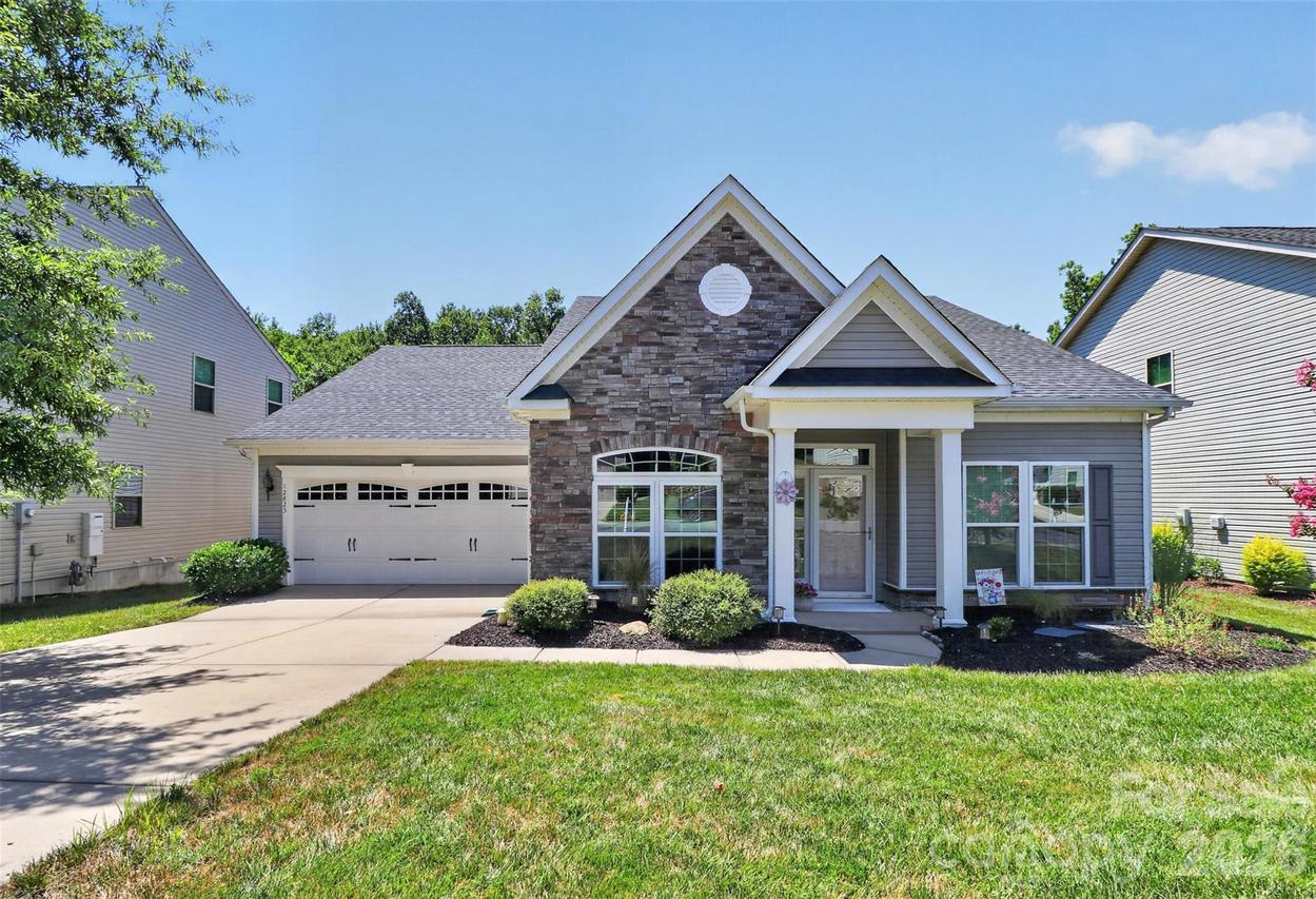 12823 Plumleaf Dr., Charlotte, NC 28213