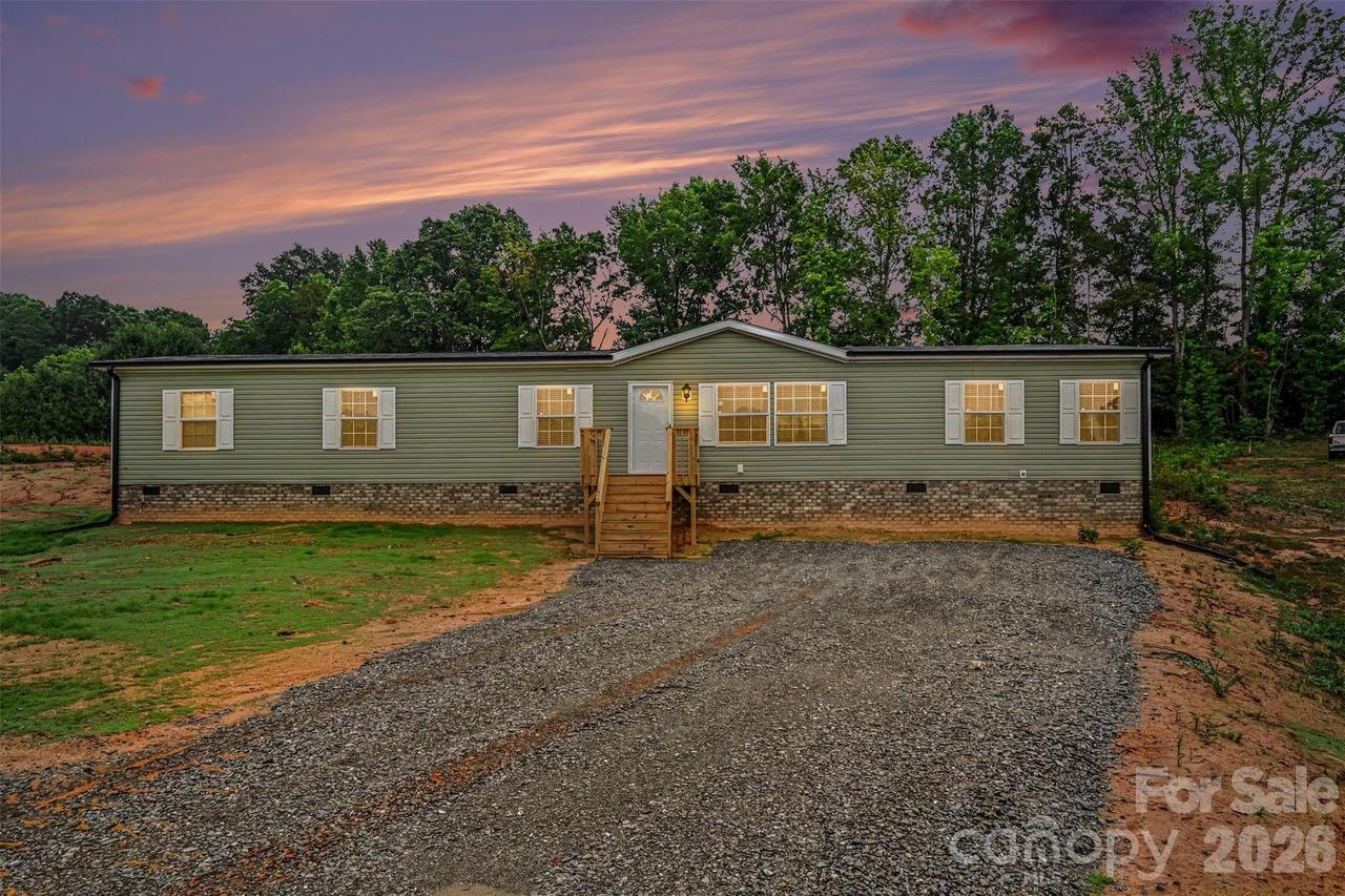 3032 Drake Cir., Shelby, NC 28152
