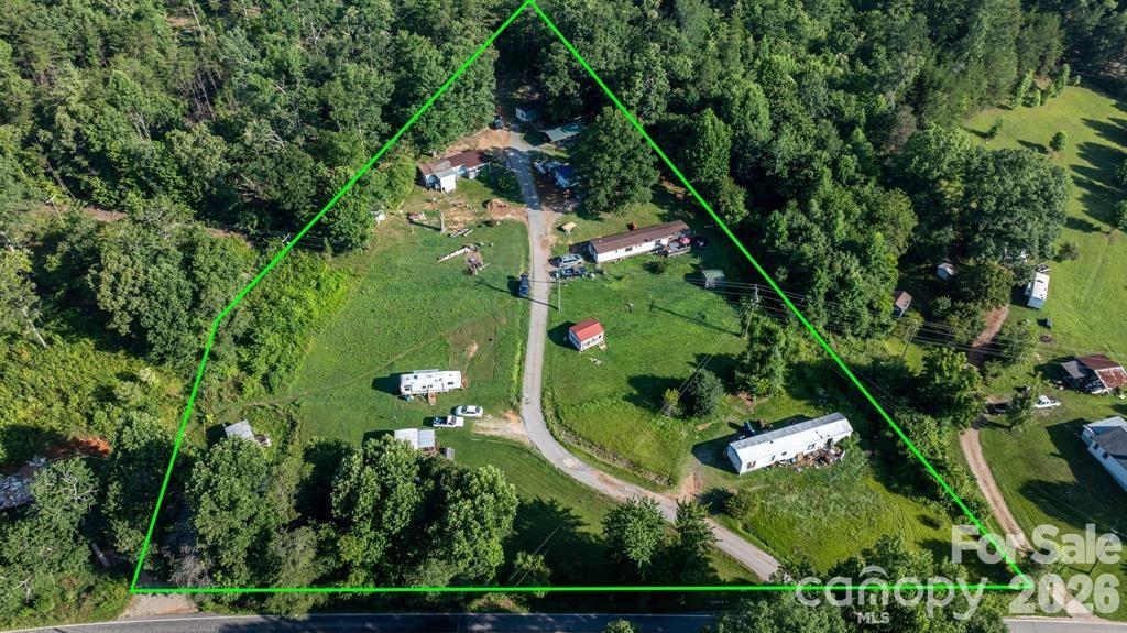 14 Calhoun Dr., Marion, NC 28752