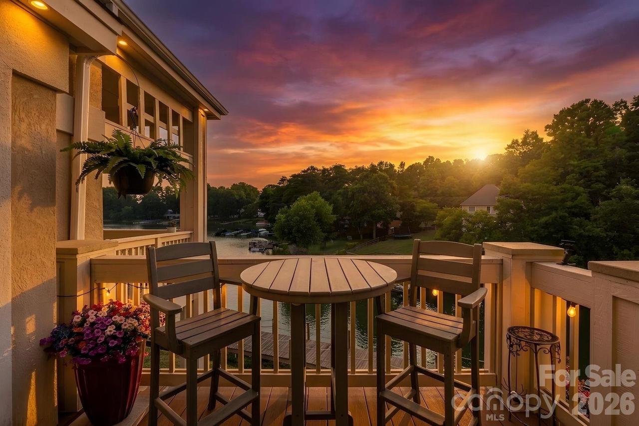 103 Pier 33 Dr. #218, Mooresville, NC 28117