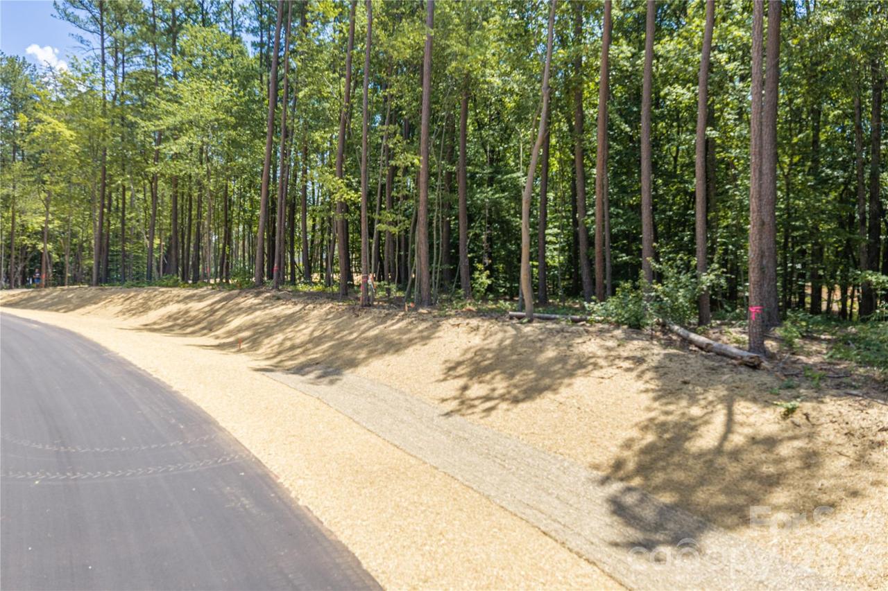 5423 Pine Creek Dr. #4, Denver, NC 28037