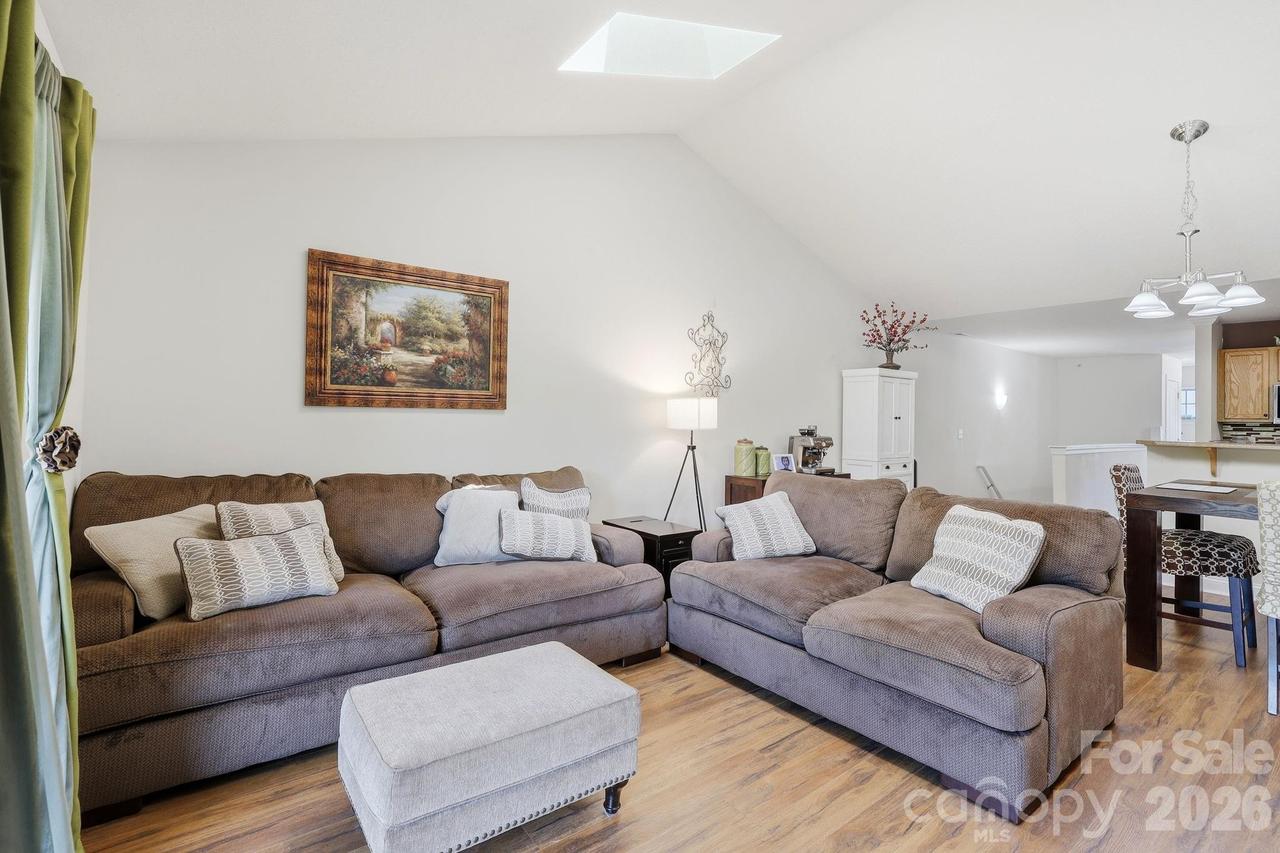 123 Foxden Dr. #202, Fletcher, NC 28732
