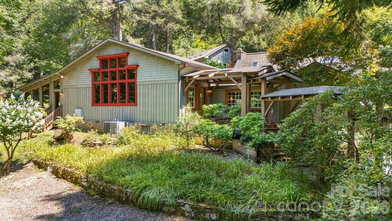 39 Flat Rock Rd. #Tracts 1 & 2, Waynesville, NC 28786
