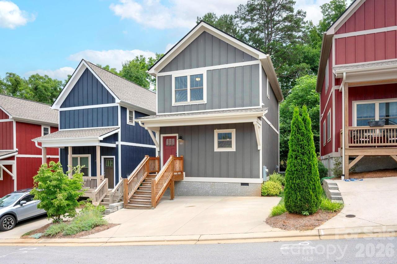 60 Wheeler Rd., Weaverville, NC 28787