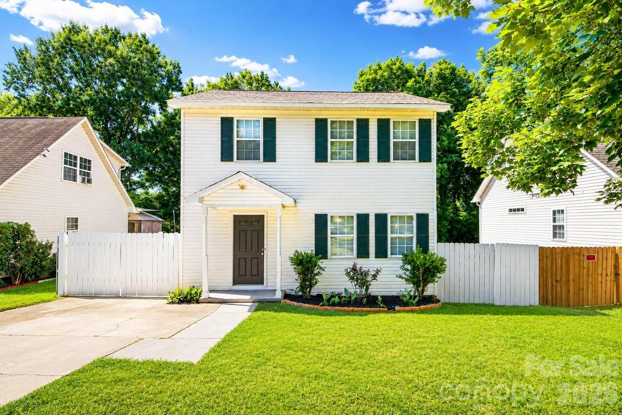 1606 Dendy Ln., Pineville, NC 28134