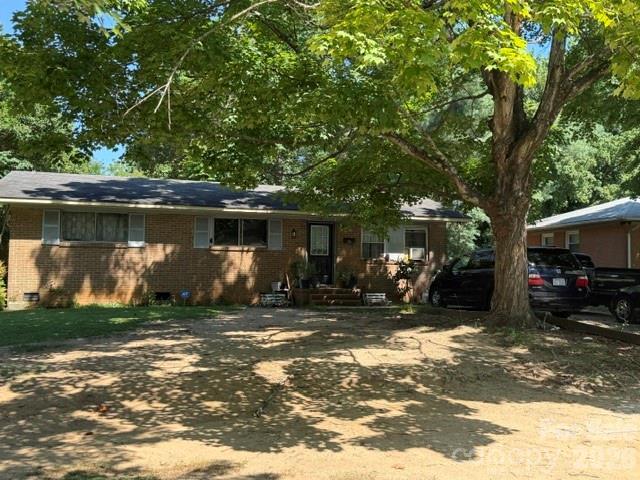 1131 Echo Glen Rd., Charlotte, NC 28213