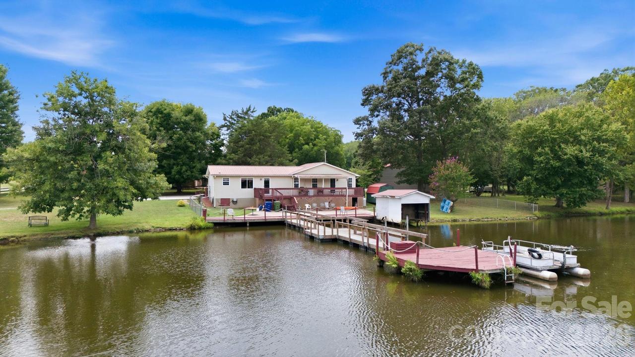 456 Swearing Creek Dr., Lexington, NC 27292