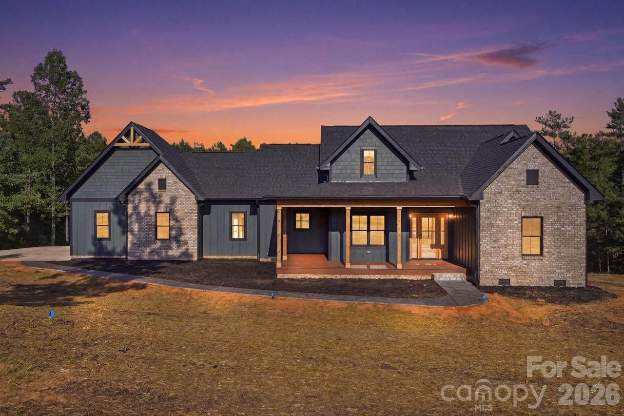 5529 Paddock Way, Granite Falls, NC 28630