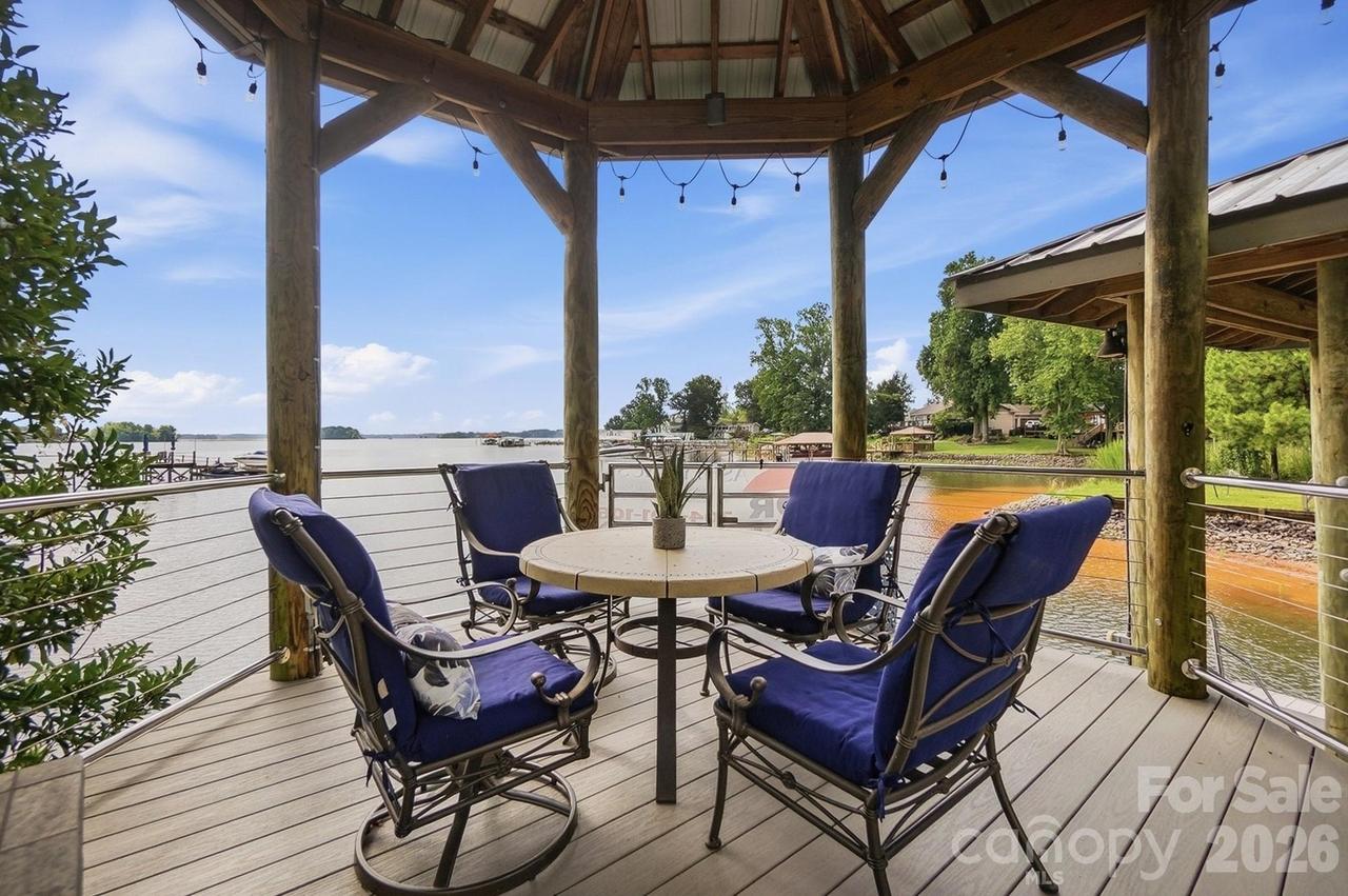 3210 Lake Shore Rd., Denver, NC 28037