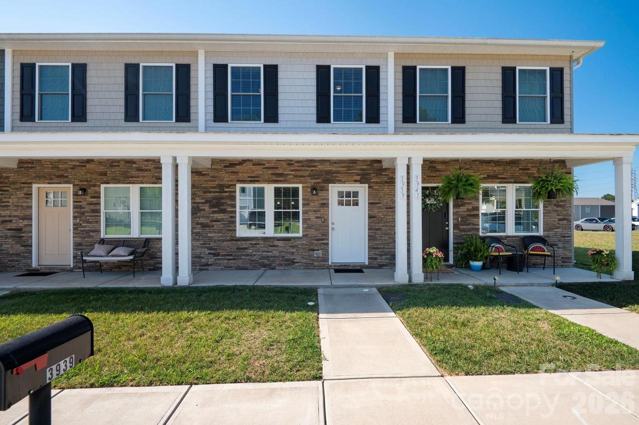3939 Newhall Dr., Hickory, NC 28601