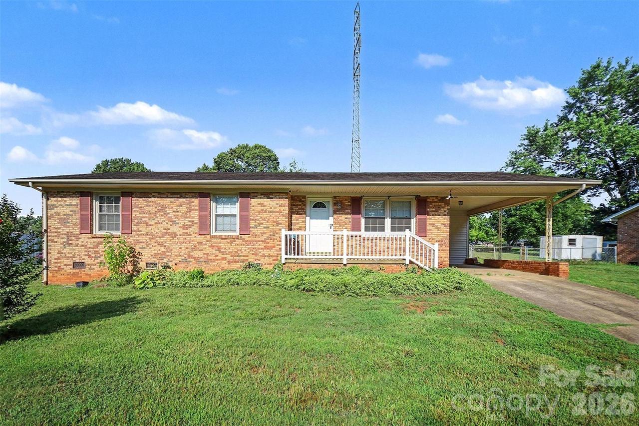 202 W Debby Dr., Shelby, NC 28152