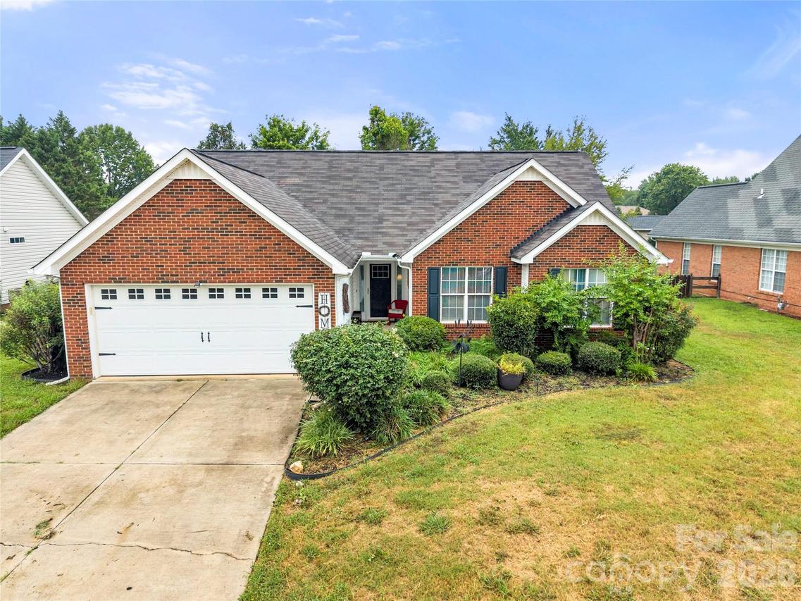 4614 Capstone Dr., Monroe, NC 28110