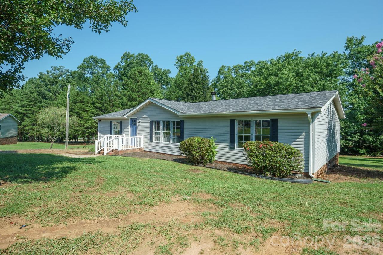144 Carolina Wren Dr., Mooresville, NC 28115