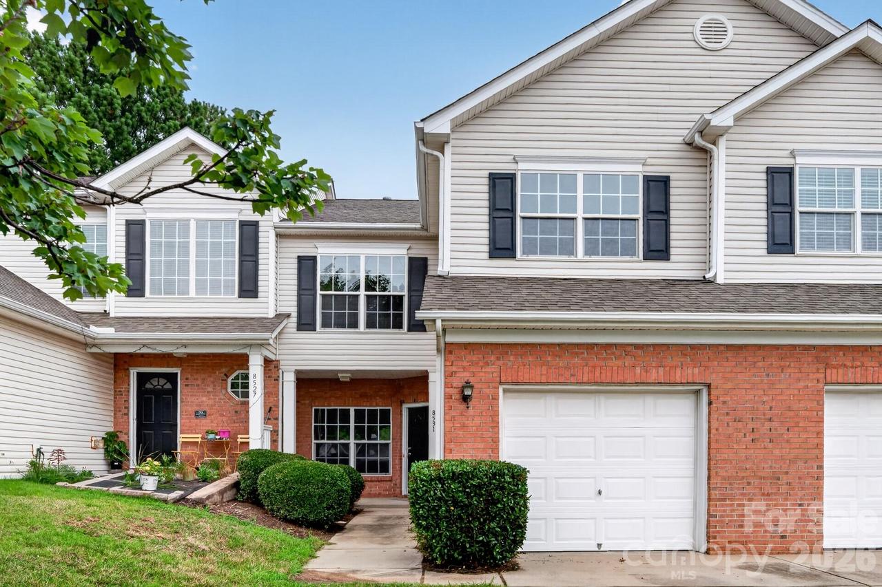8531 Carolina Lily Ln., Charlotte, NC 28262