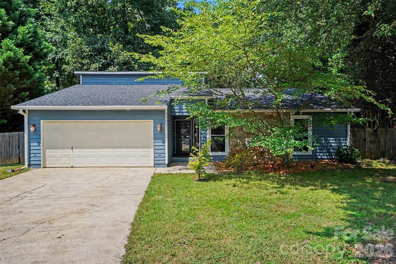 9201 Aylesbury Ln., Mint Hill, NC 28227