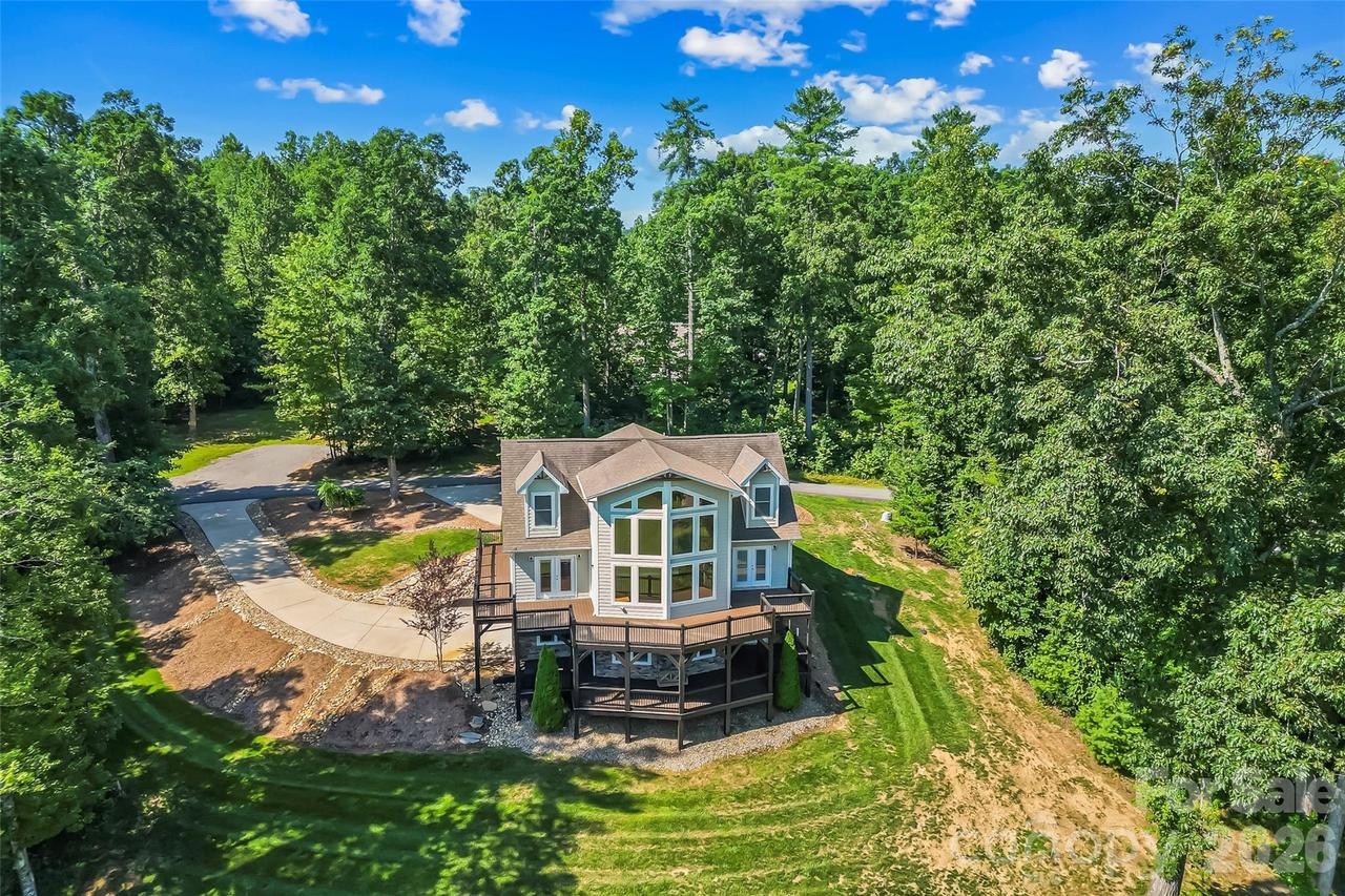 94 S Fairway Dr., Nebo, NC 28761