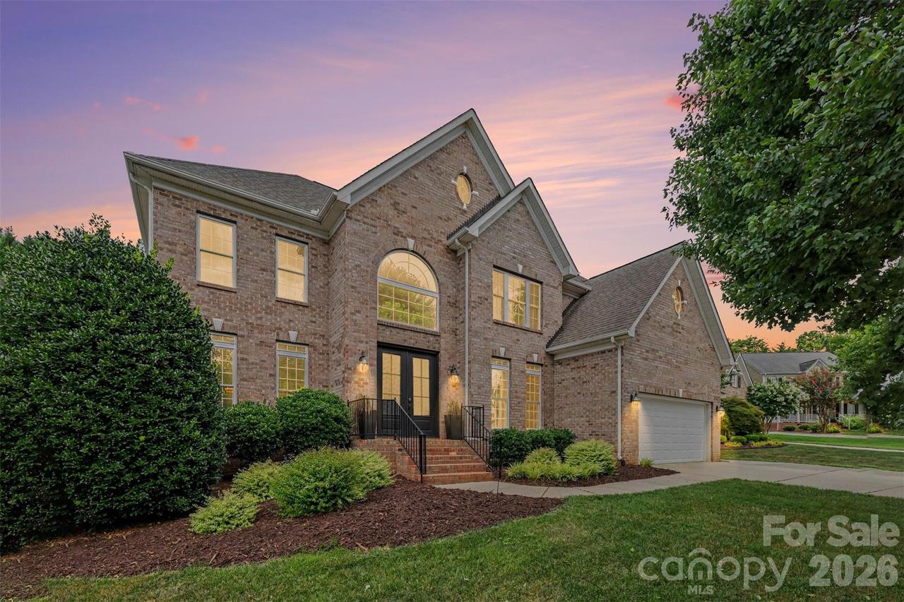 8921 Whittingham Dr., Waxhaw, NC 28173
