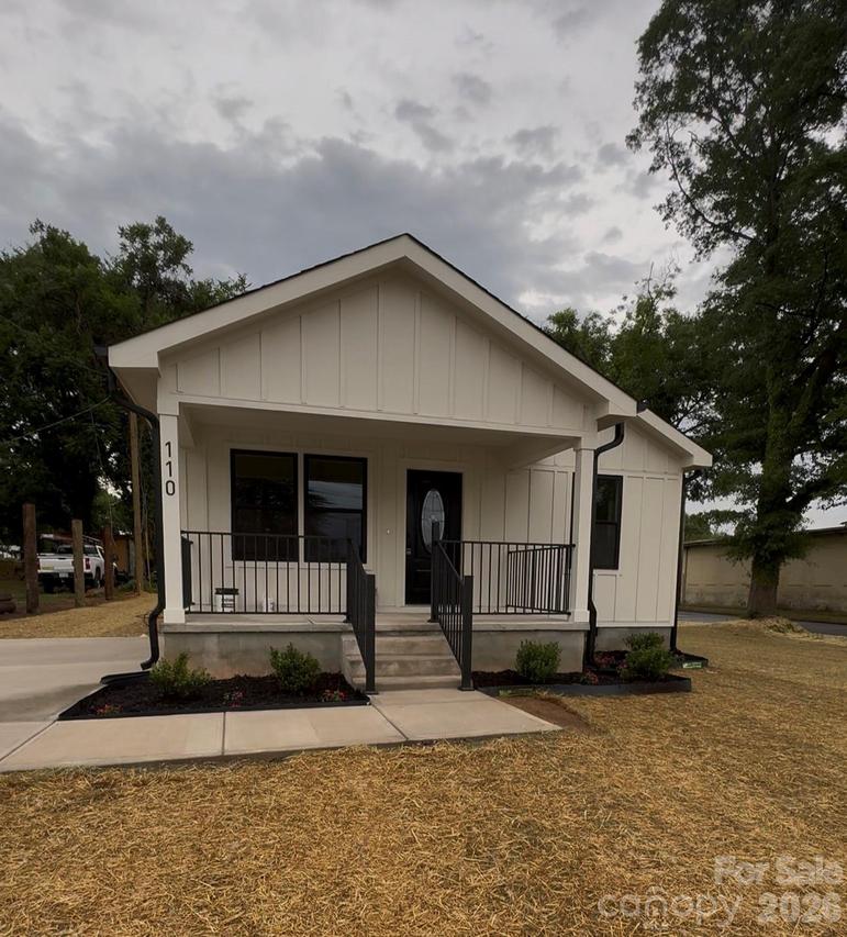 110 E Church St., Dallas, NC 28034