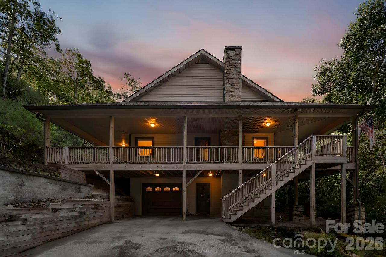 149 Oriole Rd., Brevard, NC 28712