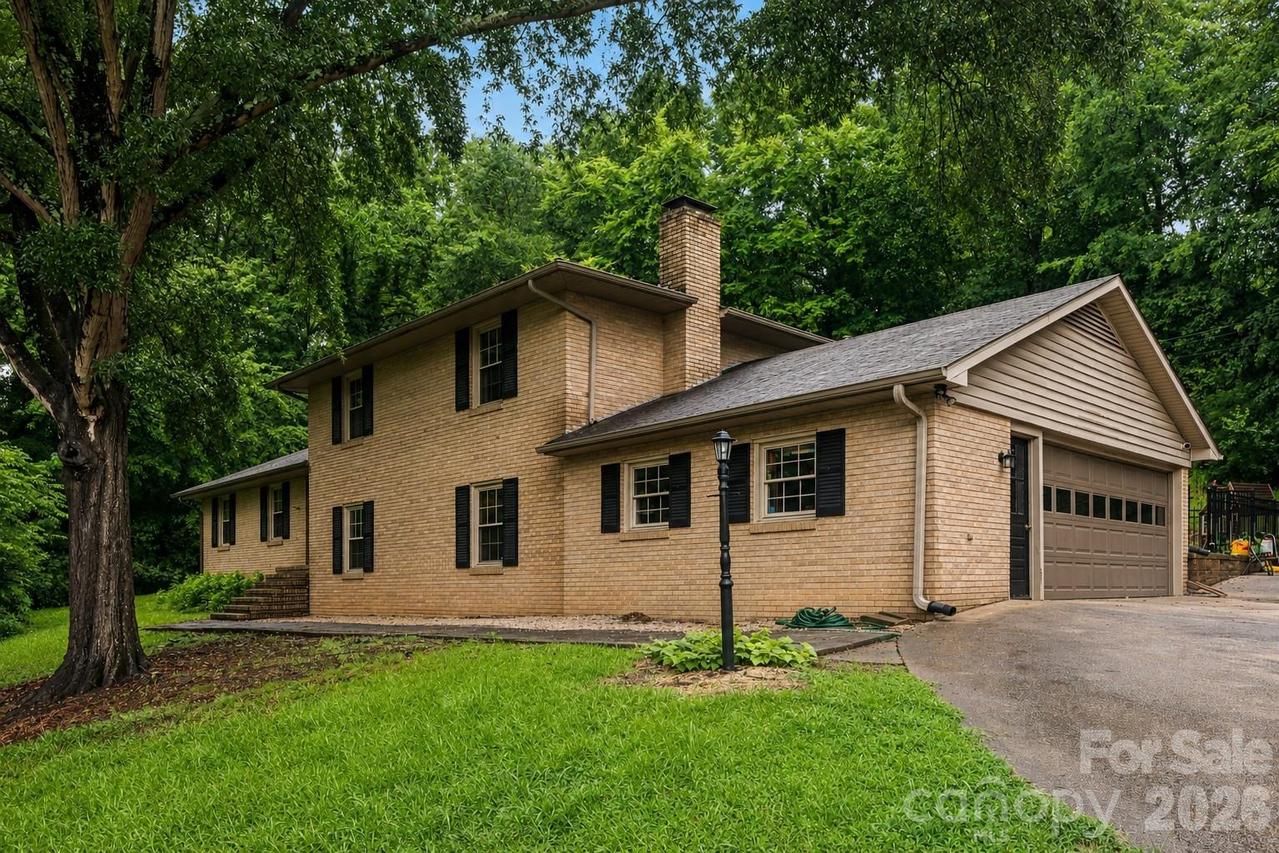 173 Hillcrest Ave., Concord, NC 28025