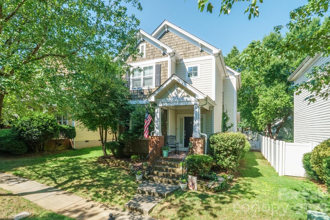 16925 Pennington Dr., Huntersville, NC 28078