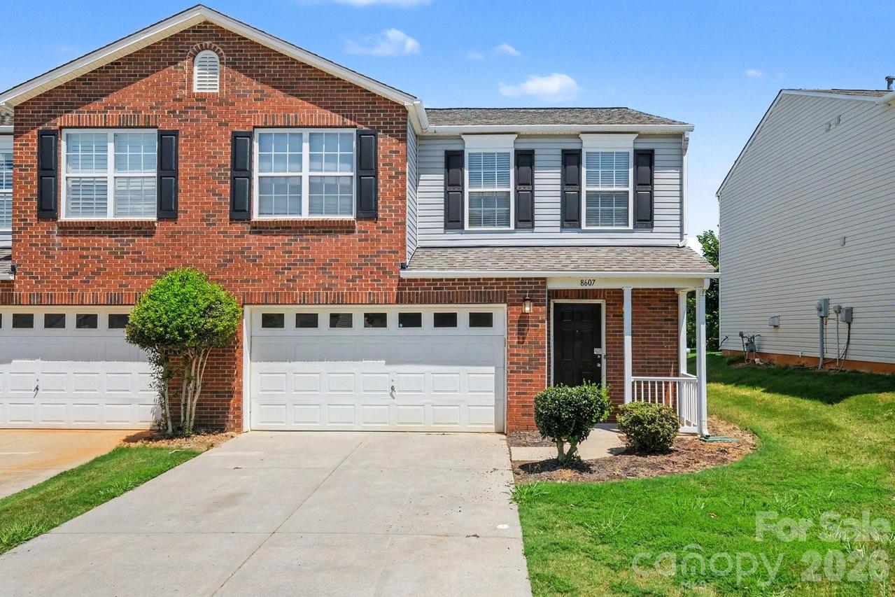 8607 Westhope St., Charlotte, NC 28216