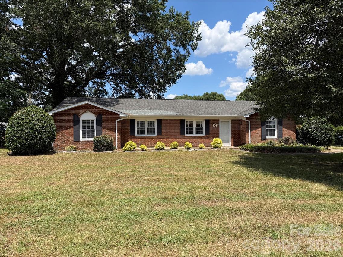 3025 Smith Farm Rd., Matthews, NC 28104