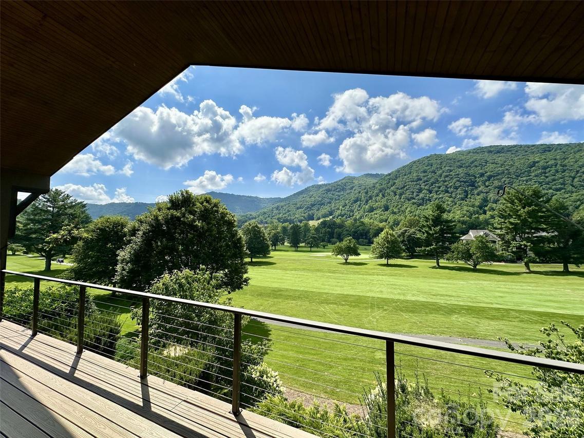 174 Alexander Dr., Maggie Valley, NC 28751